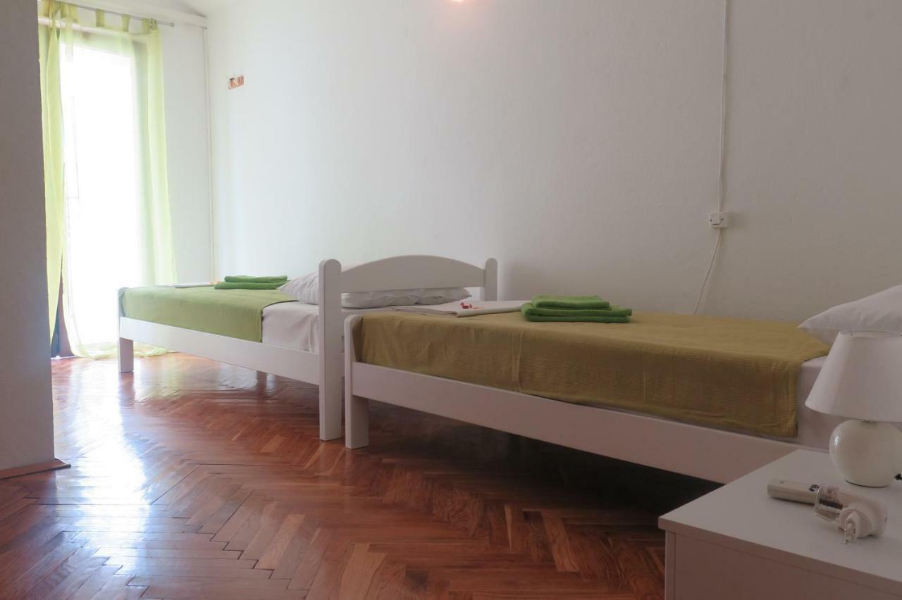 Lumbrela Apartments ستاريغغاد باكلينتسا المظهر الخارجي الصورة