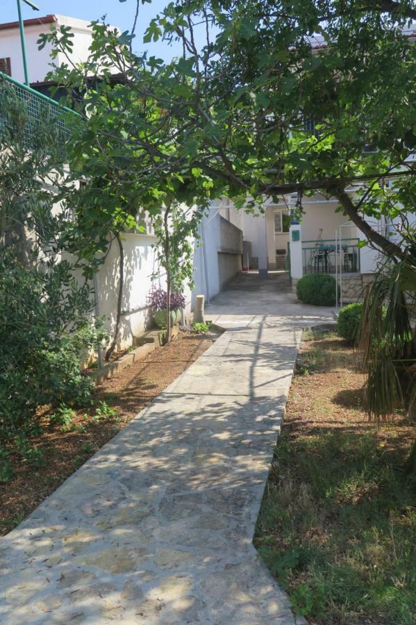 Lumbrela Apartments ستاريغغاد باكلينتسا المظهر الخارجي الصورة